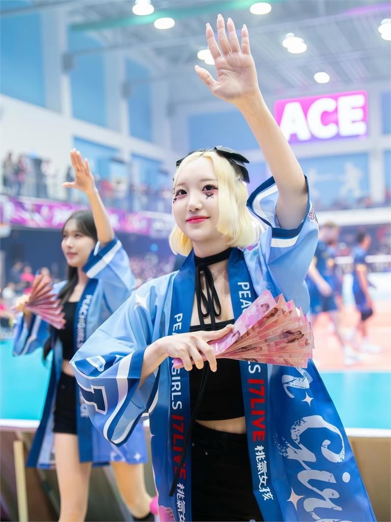 髮香來尬聊(圖影)/桃氣Angels「金星女神」朴星垠降臨!理想型是這實力派演員