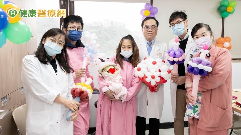 腎衰多年已無月經仍懷孕　3旬母一週透析6次穩孕期！醫揭跨科照護對策