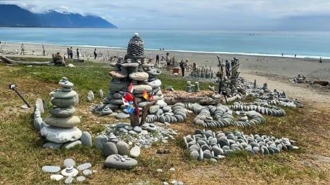 七星潭疊石地震後穩如泰山！　花縣府證實：沒用膠水