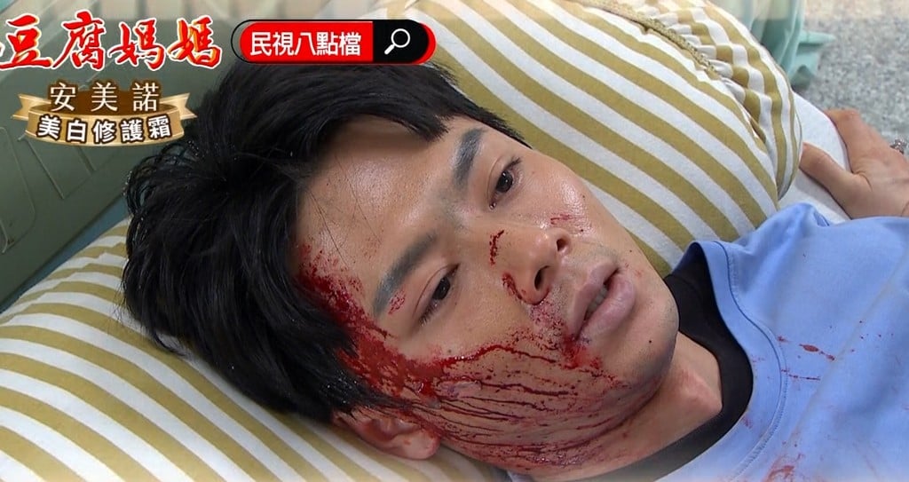 《豆腐媽媽》勝玲最後擁抱成訣別　網見「大片血光」嚇傻：羅子惟殺青？