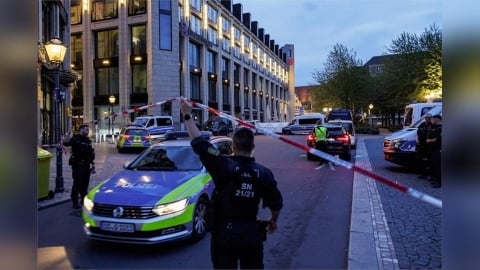 【有片】德國萊比錫汽車衝撞人群釀2死逾20傷　警方逮33歲駕駛疑有心理問題
