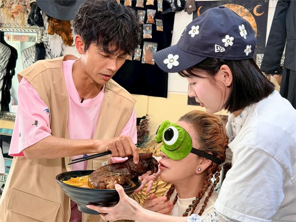 母親節阿翔提及母親歷經病痛後重拾健康的過程！他「碎碎念」中感受到幸福