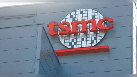 高職妹進台積電翻身！技術員「年收150萬」　工程師驚：真的猛