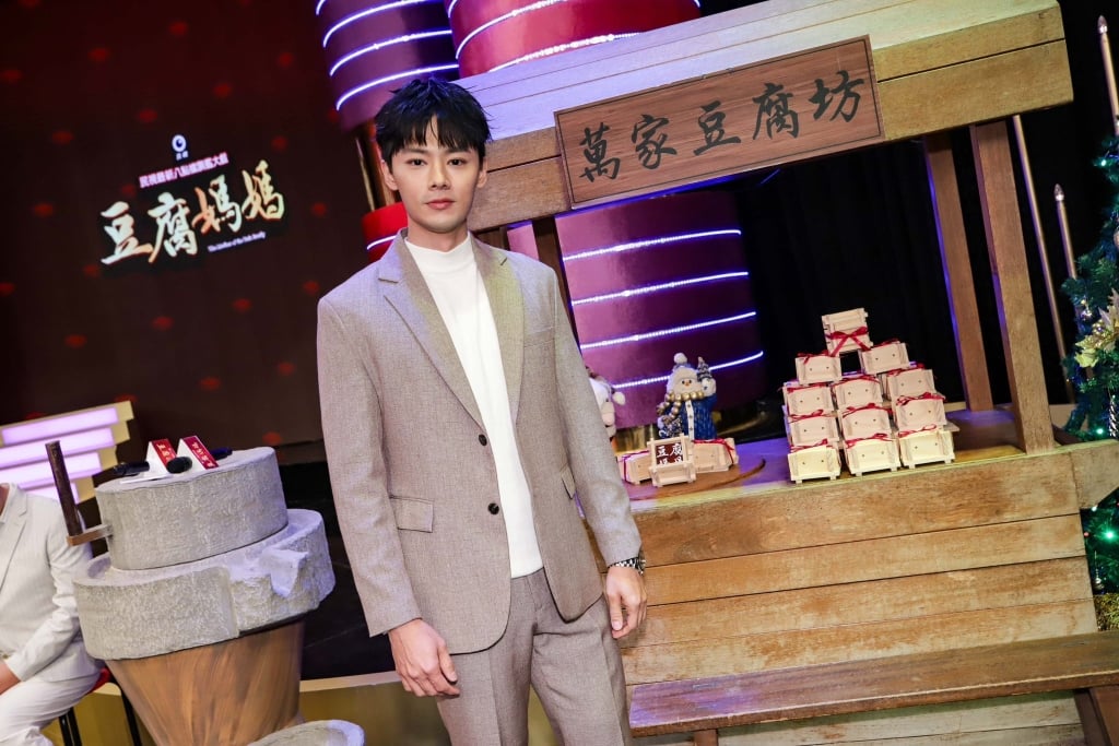 羅子惟《豆腐媽媽》正式殺青！無敵暖男「有勝」悲劇謝幕...蘇晏霈哭到眼腫