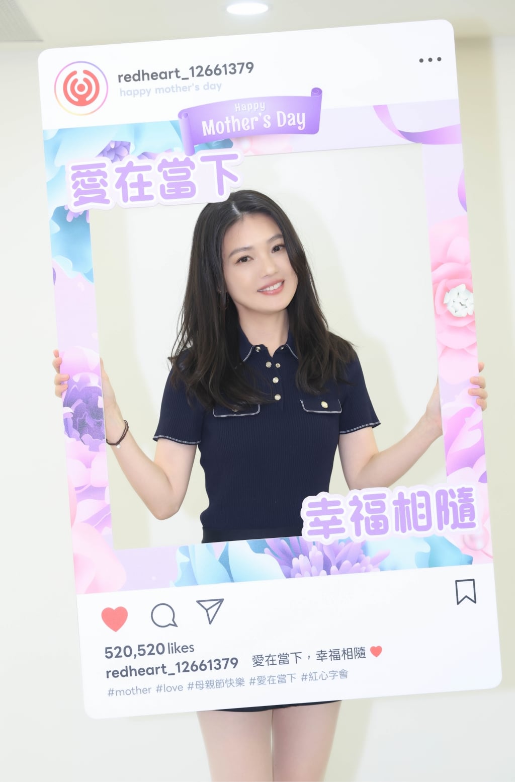 當媽後壓力爆增！蜜雪育2子「顧到哭」 跨海視訊母親求教學