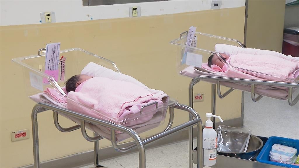 4月新生兒2700人還能領一萬　普發一萬全台領取率逾99%
