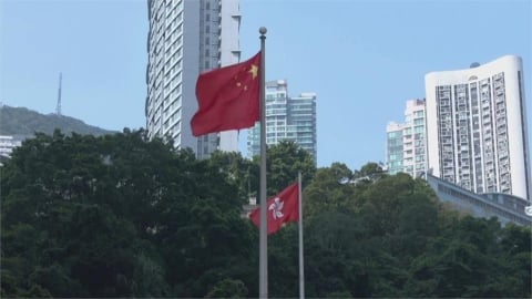女將贏球「飛拍砸桌」遭疑辱台？香港人不挺「真實身分」被挖：她中國人