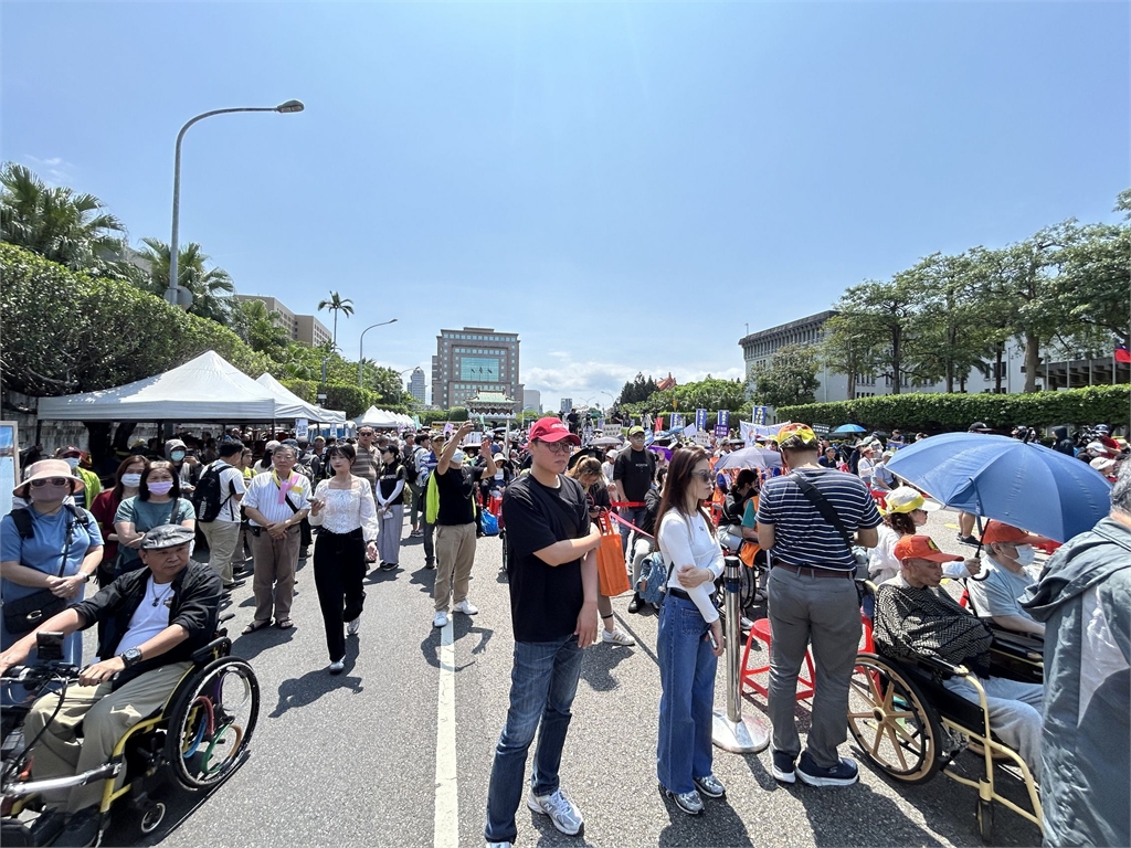 台企與照護家庭在制度夾縫中求生 呼籲社會正視移工制度失衡下 企業被迫承受的壓力