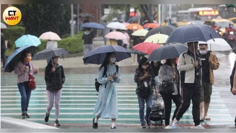 母親節天氣出爐！明全台偏涼有雨　下週鋒面又要來了