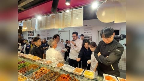 《黑白大廚》韓國人氣主廚造訪臺北！大讚市場美食 助攻臺北觀光
