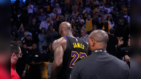 NBA(影)/湖人遭橫掃出局!詹皇未來將何去何從?賽後本人親自上火線說明