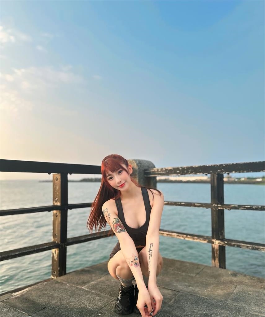 髮香來尬聊(圖影)/化傷痛為力量勇敢展翅高飛!桃氣女孩甜心以紋身反霸凌辣出新高度