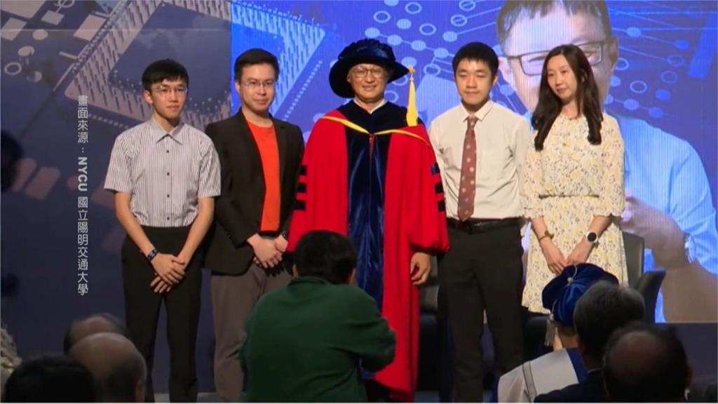 隨身碟之父! 群聯執行長潘健成獲頒陽明交大名譽博士
