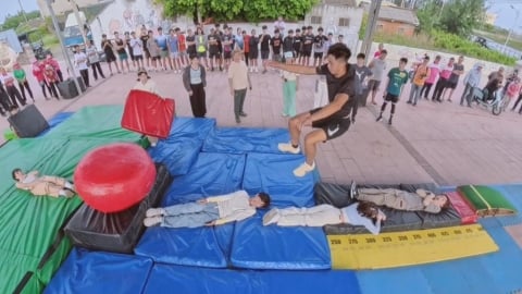 《綜藝大集合》神人出沒！遊戲破天荒創紀錄「獨拿2萬」 魔王郭忠祐甘拜下風