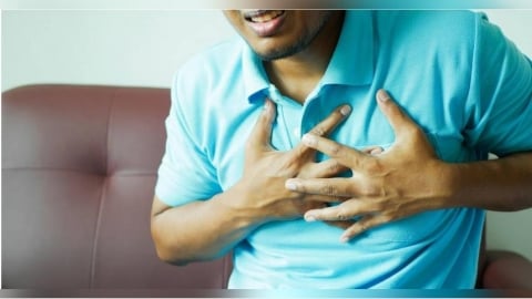 「昨天還在健身」25歲男睡夢中猝死！醫示警：4徵兆要小心