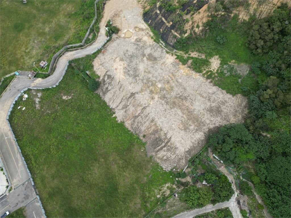 離譜!台中工具機廠遭倒廢土 逾三層樓高、清理費估高達1‧38億