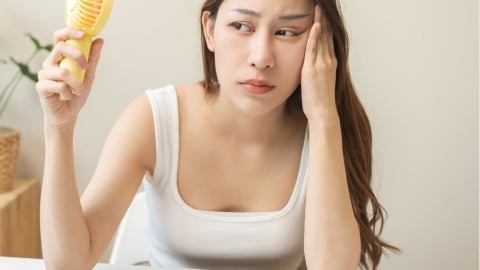 夏天悶熱容易心浮氣躁?芳療專家分享 3 招香氣舒緩技巧