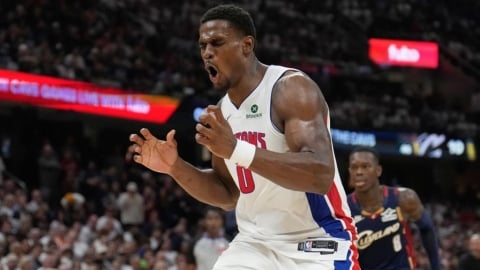 NBA(影)／只比死人會抓籃板！活塞季後賽落絕境　明星中鋒數據暴跌遭名將痛批