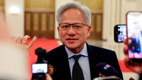 黃仁勳最後加入還白跑一趟？美貿易代表曝「1原因」：川習會沒提晶片出口管制