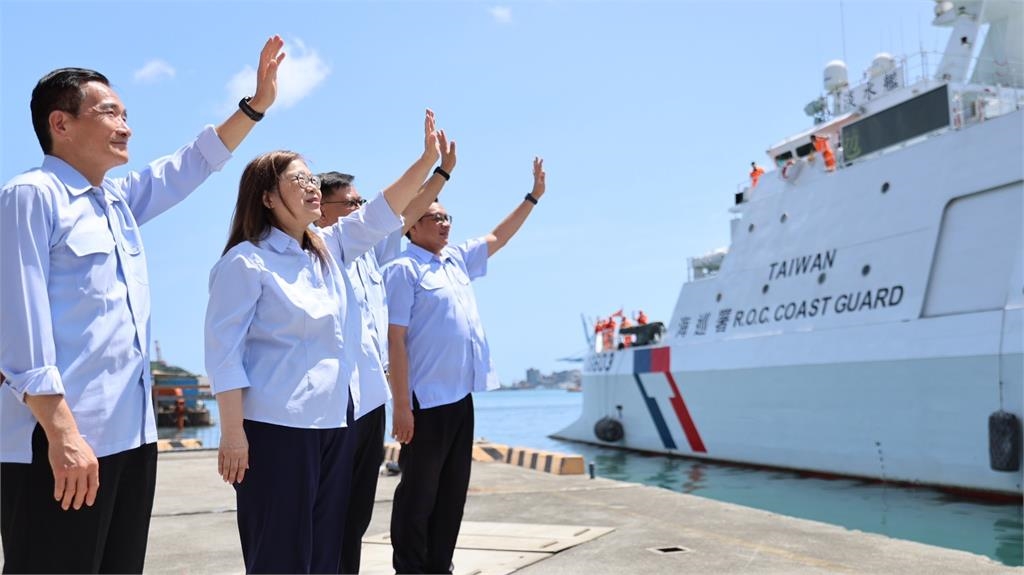 「海巡巾幗」管碧玲登淡水艦致敬111名女力!強調守護尊嚴職場、性騷零容忍
