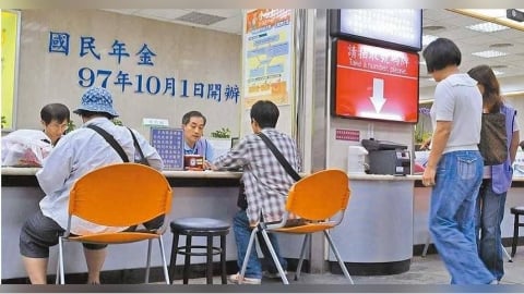 國民年金白繳了？長輩剛滿65歲病逝　家屬一查全傻眼