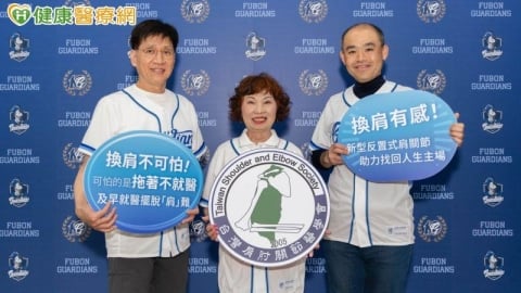 肩痛到連手都抬不起來!7旬婦術後站上投手丘 醫談肩關節治療