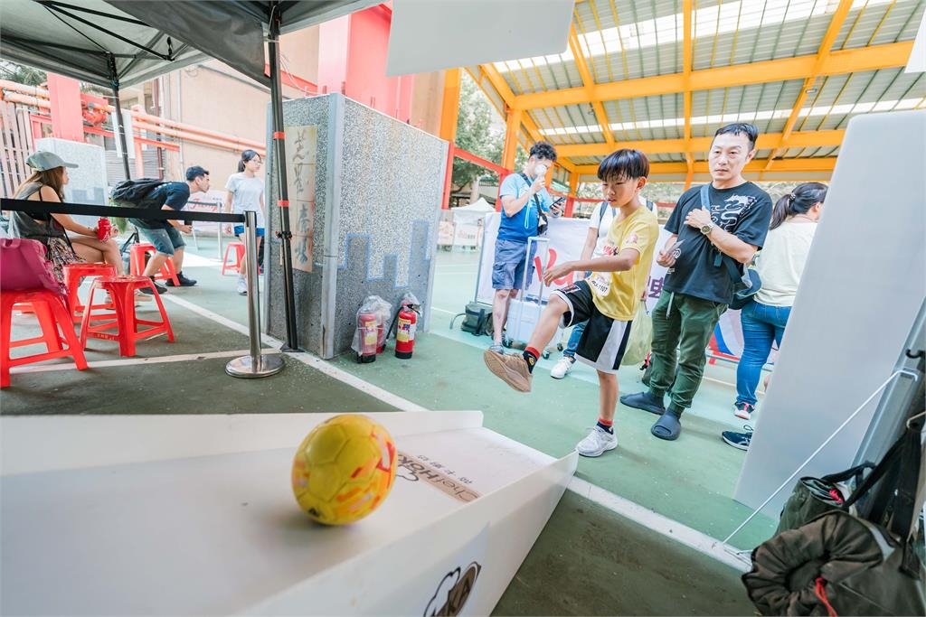 綜合(影)／你以為很簡單嗎？品牌跳繩賽發出英雄令　5/23號召全台孩童台北開跳