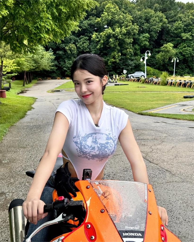 髮香來尬聊(影)/啦啦隊女神李多慧來了!爆料媽媽會碎碎念?加碼透露想挑戰八點檔!