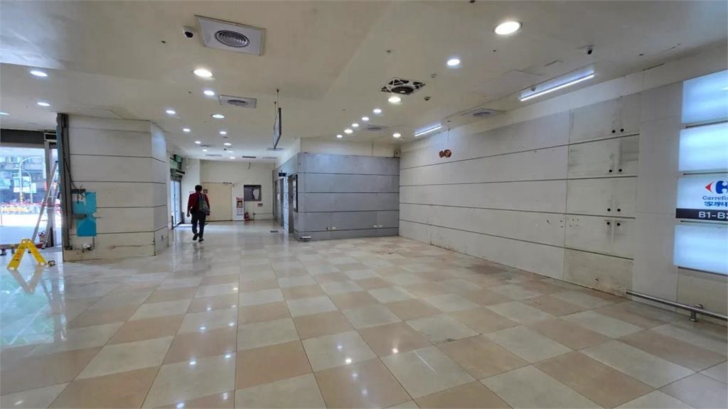 新北地標「10層百貨」淪鬼城!在地人嘆「2致命原因」:完全不想去