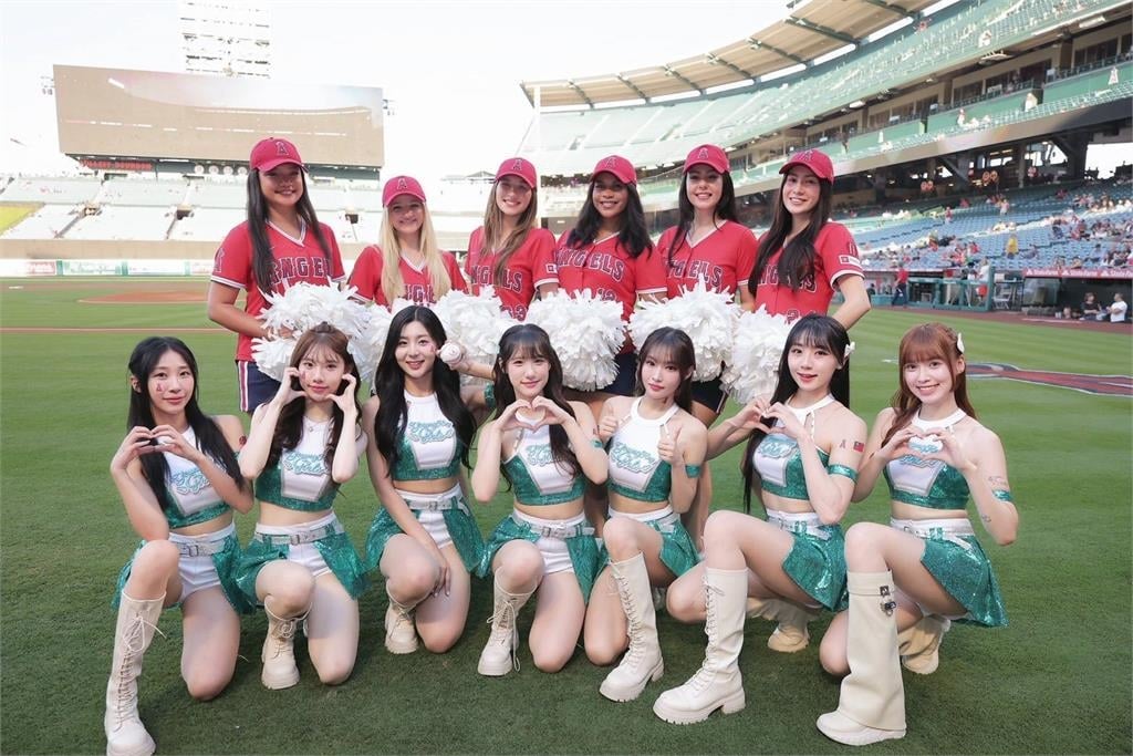 啦啦隊/洋基女孩勇闖大聯盟!美國球迷全暈了瞬間被圈粉直呼可愛