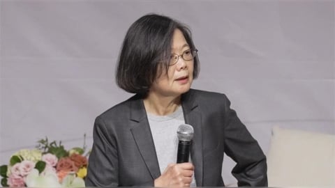 挺國防！蔡英文北醫演講　強調：國家安全不能「買不到就沒辦法」
