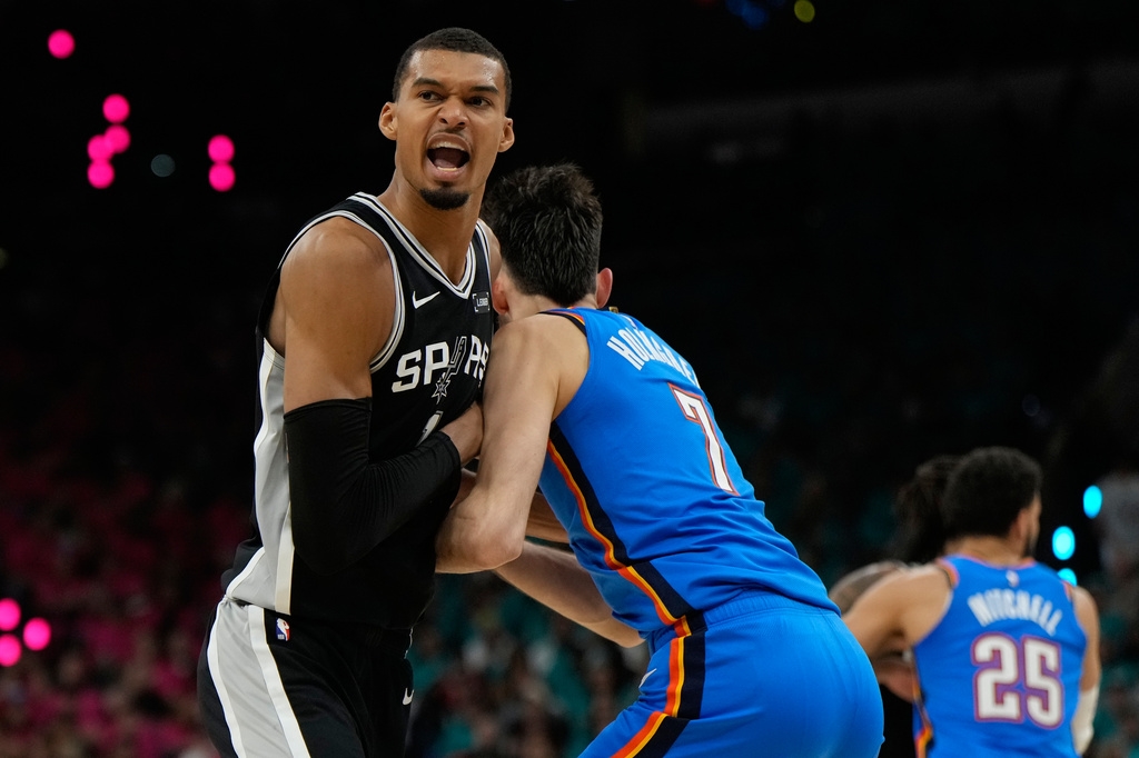 NBA(影)／馬刺連輸2場落後！「斑馬」賽後自責：沒讓隊友變得更好