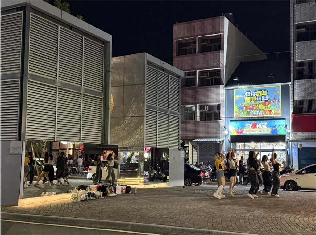  南市府打造青春練舞空間 高中熱舞社備戰四校聯合舞展