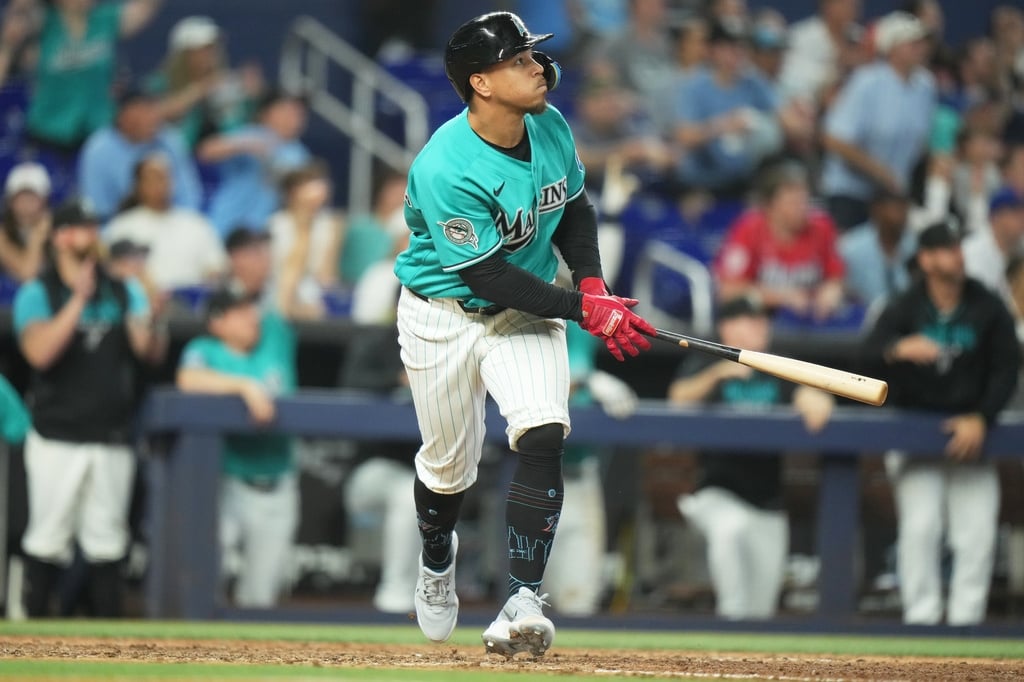 MLB(影)/「每天都感謝上帝我還在大聯盟」!總教練神調度赫南德茲從配角當英雄