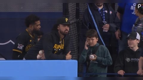 MLB(影)／拒絕交出首轟球！海盜緊急啟動「交易談判」與小球迷的大打心理戰