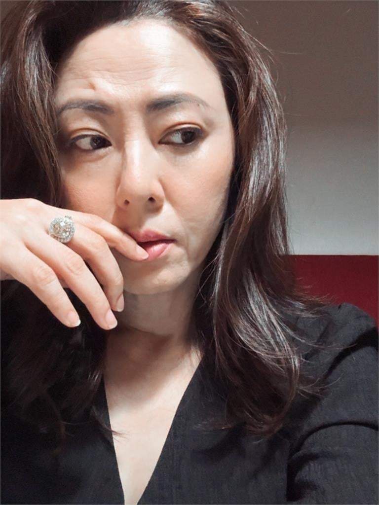 資深女星「年過半百」因1事槓上中國?驚吐最慘下場:恐被做成暗黑片