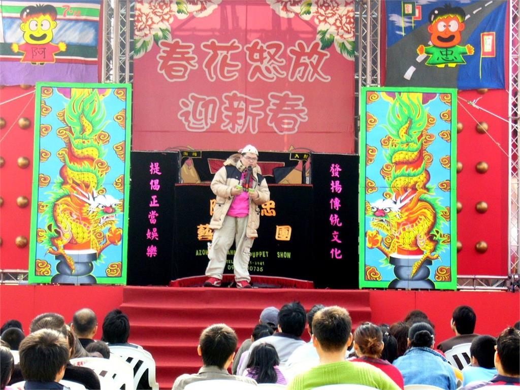 阿忠師昔大開諧音哏唱「雞拔毛之歌」成絕響!網掀回憶殺:看他節目都笑到肚子痛