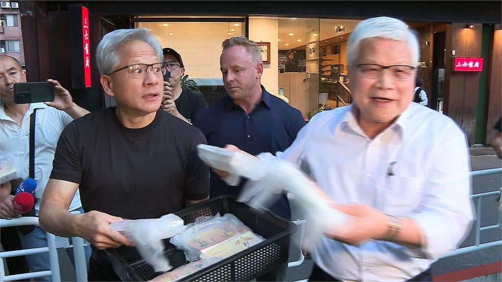 世紀飯局 黃仁勳邀台積電餐敘 分紅爭議魏哲家將開全台溝通會