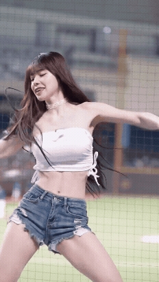 才挺過北一女制服風波!李多慧再遭點名飆罵「X女」爆粗口內幕曝光