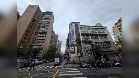 通路龍頭爆合約糾紛!榮帝列四大罪狀拒撤場 全聯:處理車損消極才扣保證金
