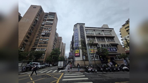 通路龍頭爆合約糾紛！榮帝列四大罪狀拒撤場 全聯：處理車損消極才扣保證金
