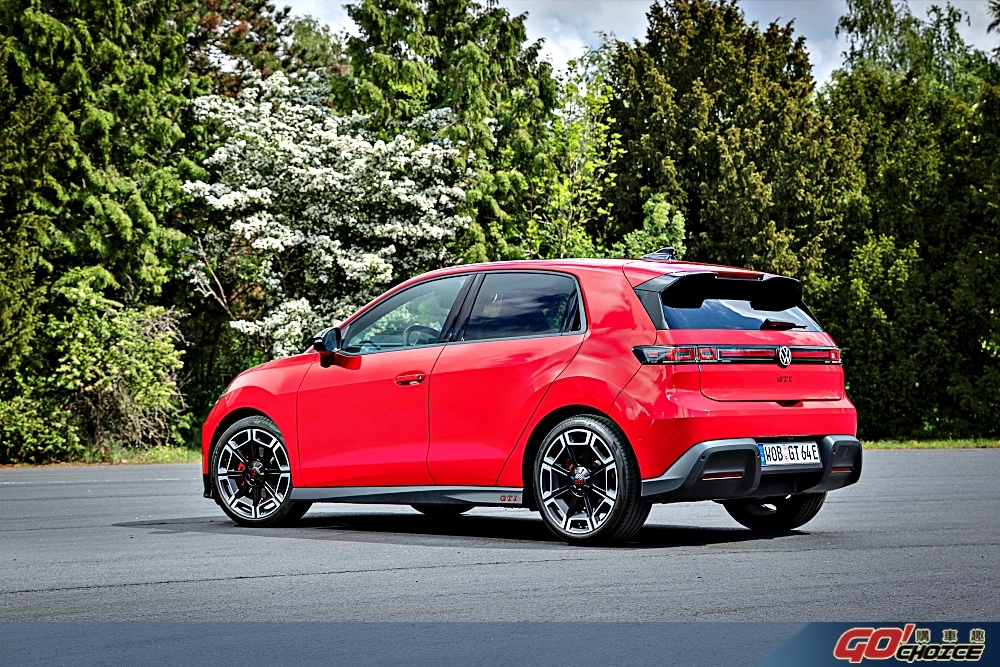 polo-10