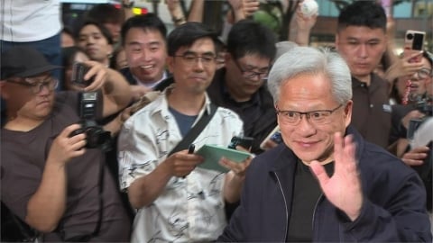 華為推「韜定律」拚1.4奈米！黃仁勳不擔心：台積電領先10年「不是威脅」