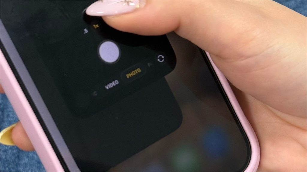 iPhone想省電別再「往上滑」！專家揭「這動作」超傷電池續航力