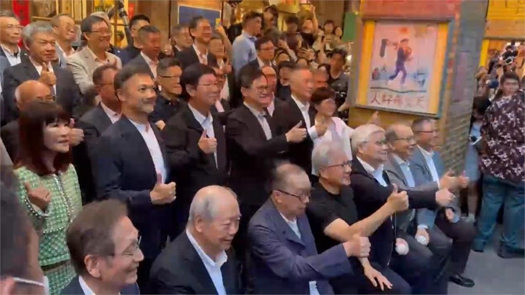 黃仁勳請兆元宴嗨翻!韓媒見「一堆全球晶片大咖到台灣」嚇瘋急警告1事:快贏爛