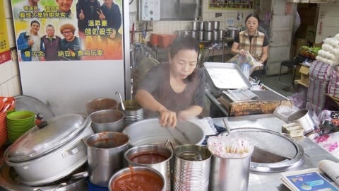 經營理念分歧! 淡水「文化阿給」兄妹分家將共用店名