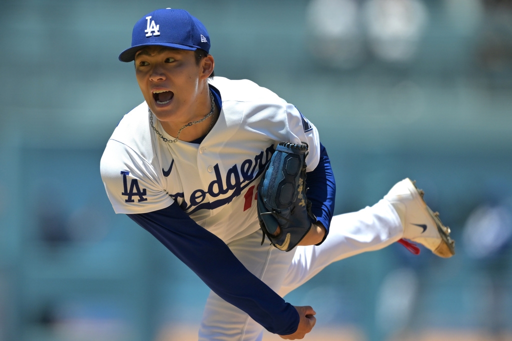 MLB(影)/山本由伸勝投送羅伯茲生日禮物!單場飆出10K原來是魯辛「這樣做」