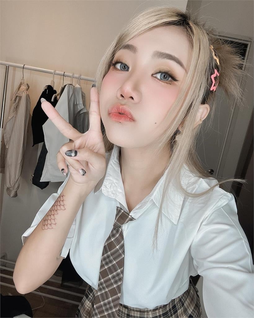 引退震撼發言!伊芙蝶揮別4年暗黑女星生涯 驚人下一步:換方式來