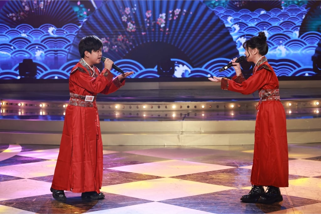 《冰冰Show》超級孩子王上演「爸爸戰」!他重返14年前《明日之星》舞台一鳴驚人