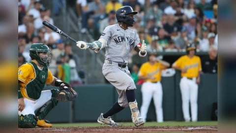 MLB(影)/洋基「爵士哥」上《吉米A咖秀》節目!和王牌主持人大談「褲子」